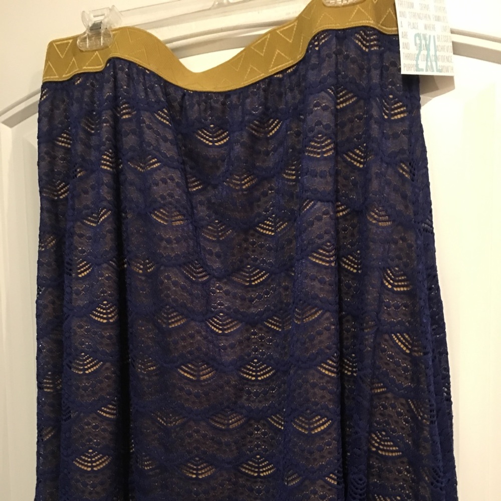 LuLaRoe Lola